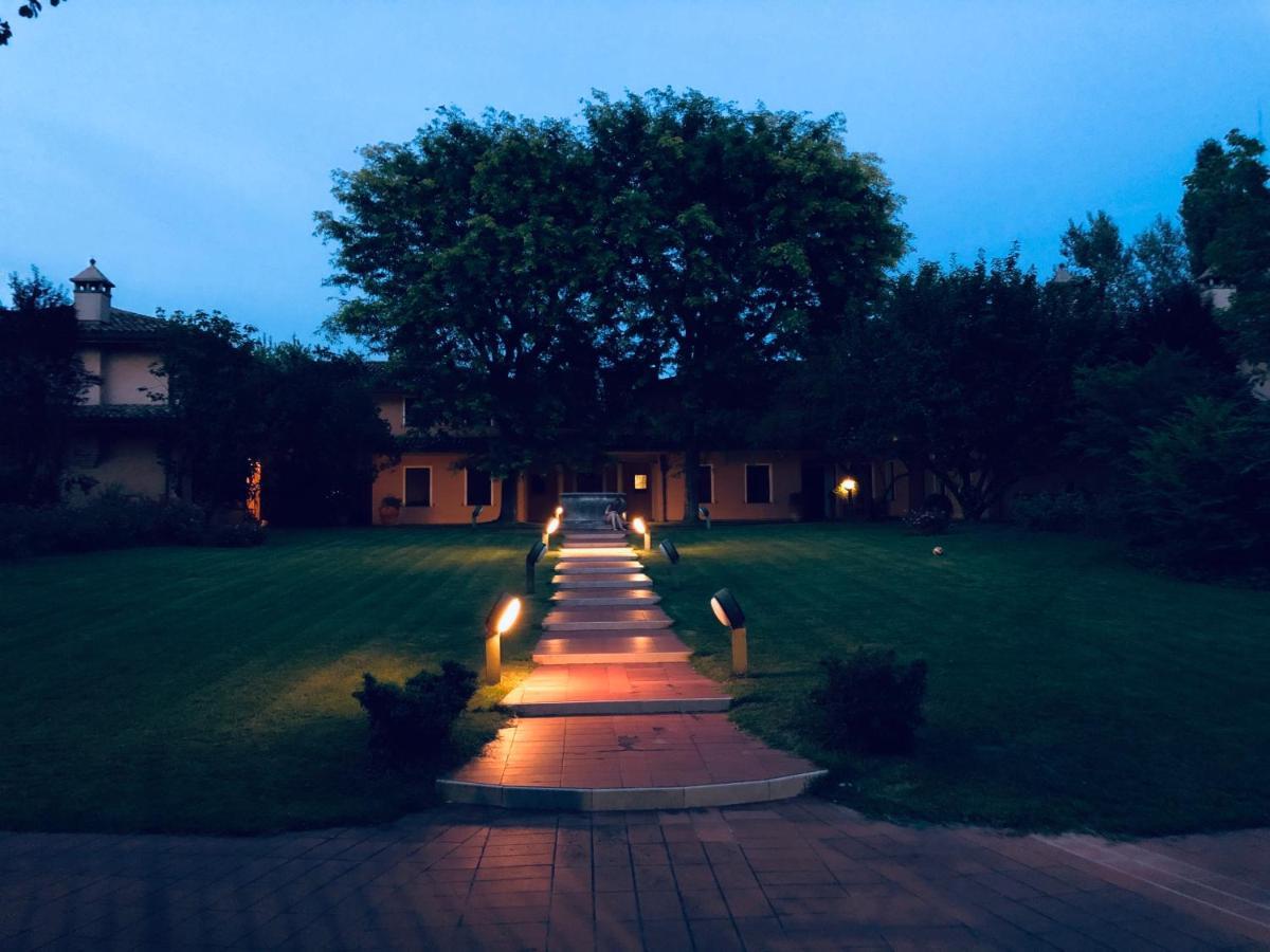 Bed and Breakfast Opera Deluxe Ravenna Esterno foto